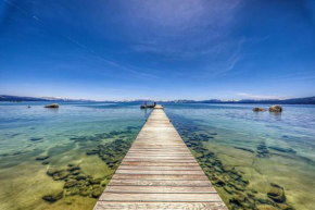 Sky Rocks - Private Beach, Buoy & Pier, HOA Swimming Pool & Tennis